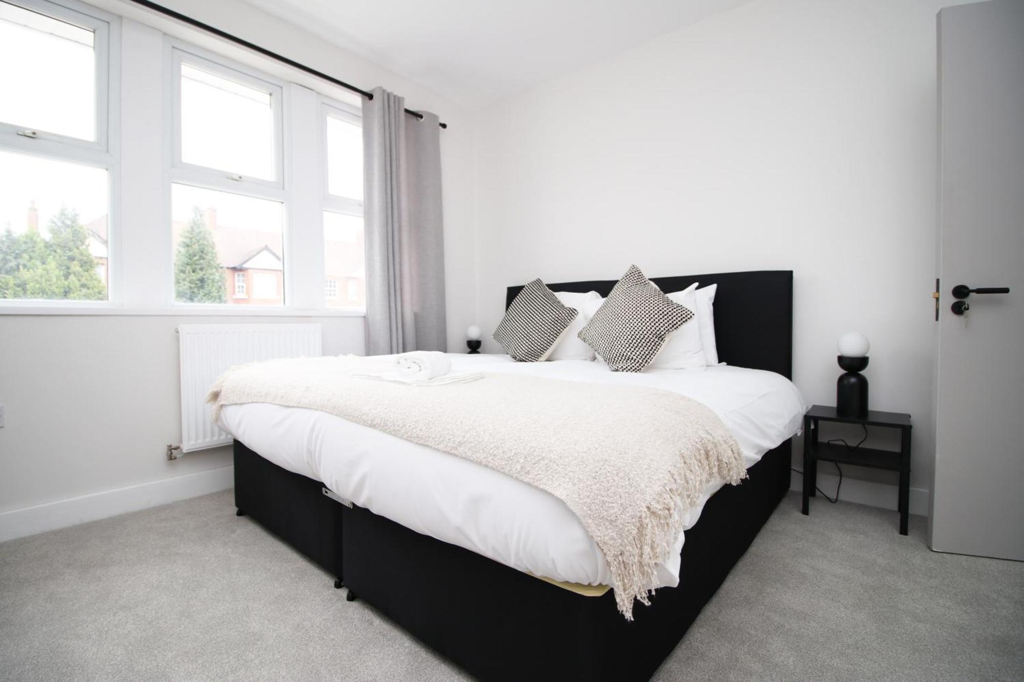 Large 5 Bedroom House - Harlequin Gardens By Ty Sa Cardiff Exterior foto